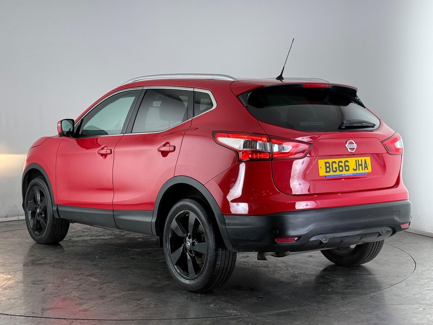 Used Nissan Qashqai 2016 for sale - 77259699: Photo 3