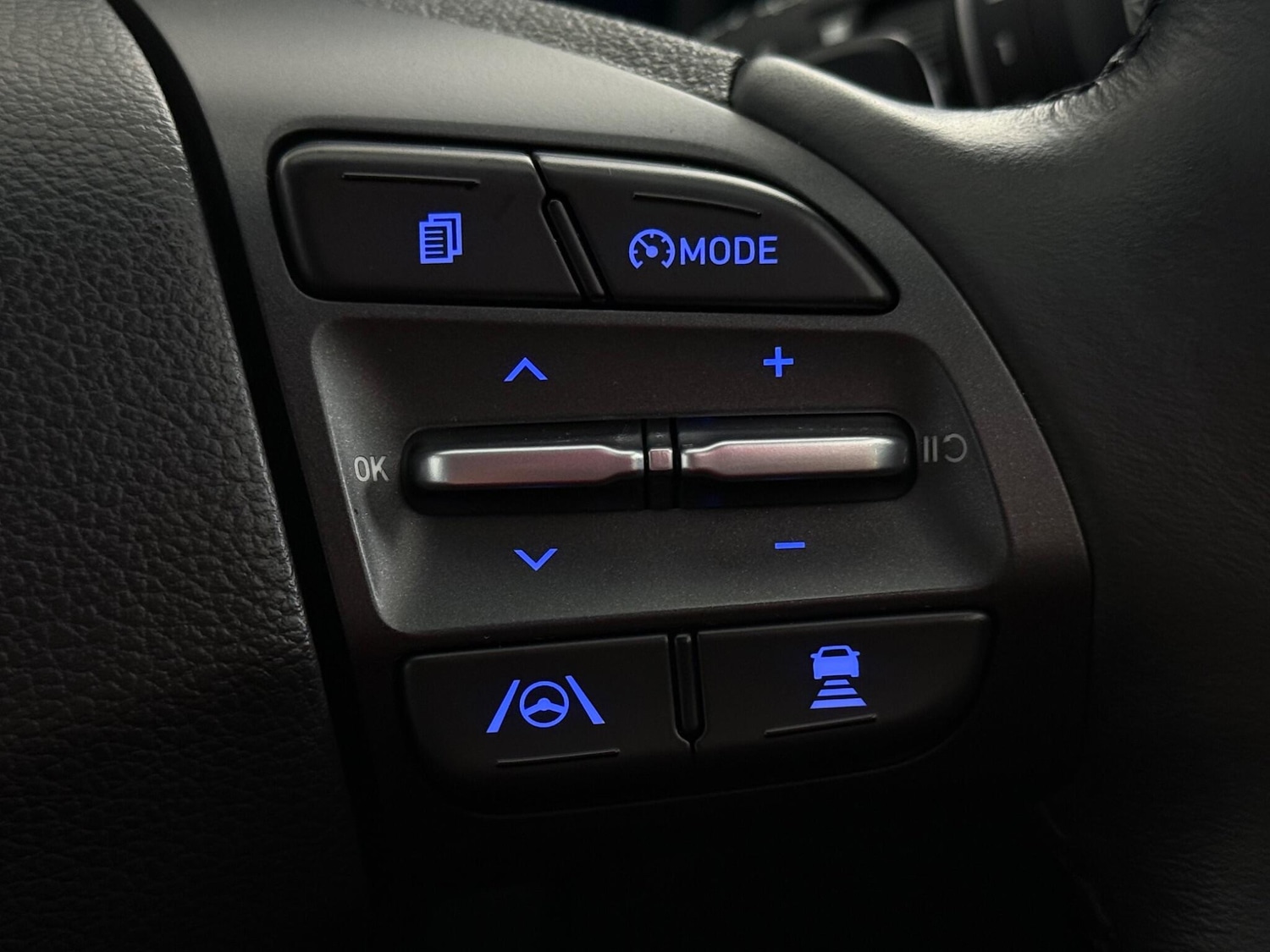 Used Hyundai KONA 2022 for sale - 77626405: Photo 18