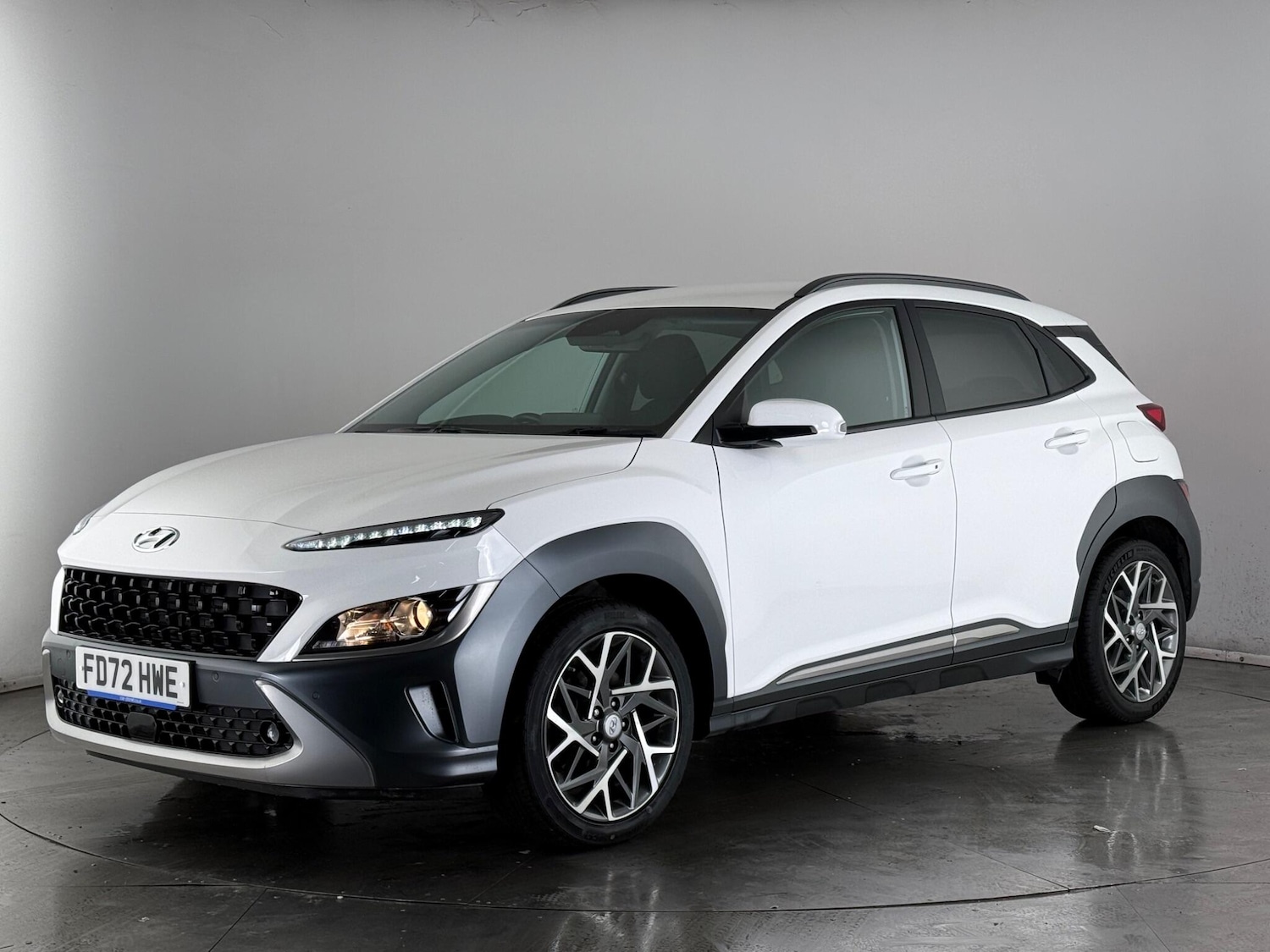 Used Hyundai KONA 2022 for sale - 77626405: Photo 2