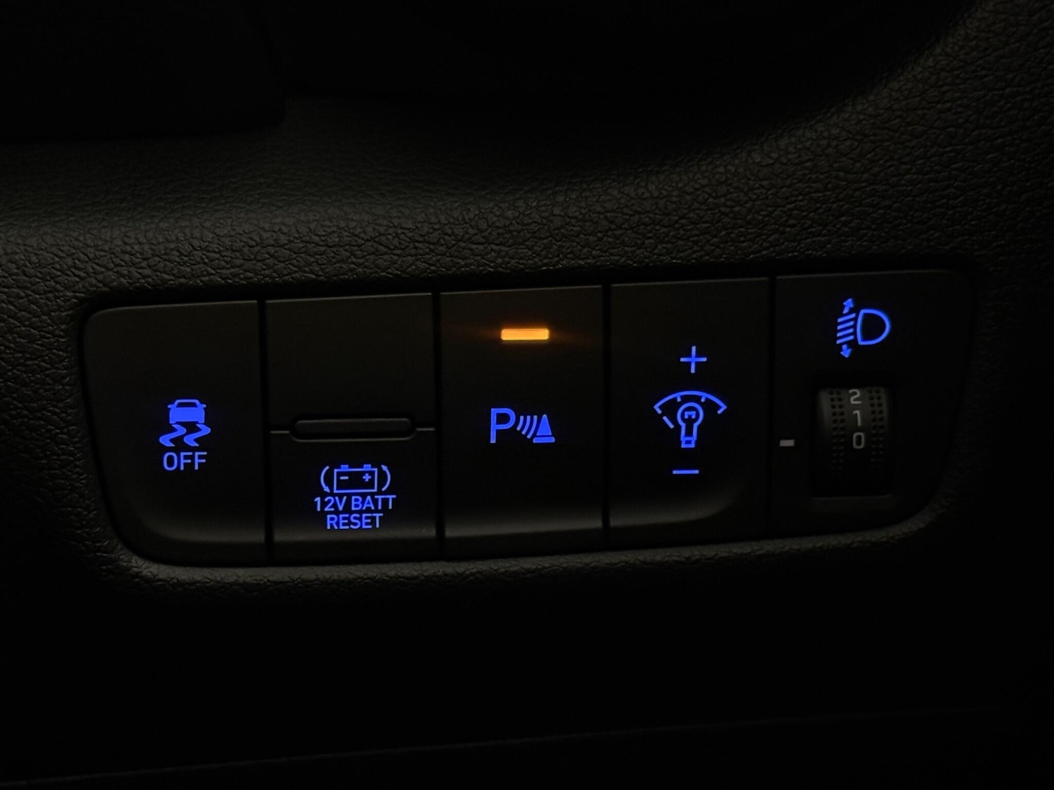 Used Hyundai KONA 2022 for sale - 77626405: Photo 21