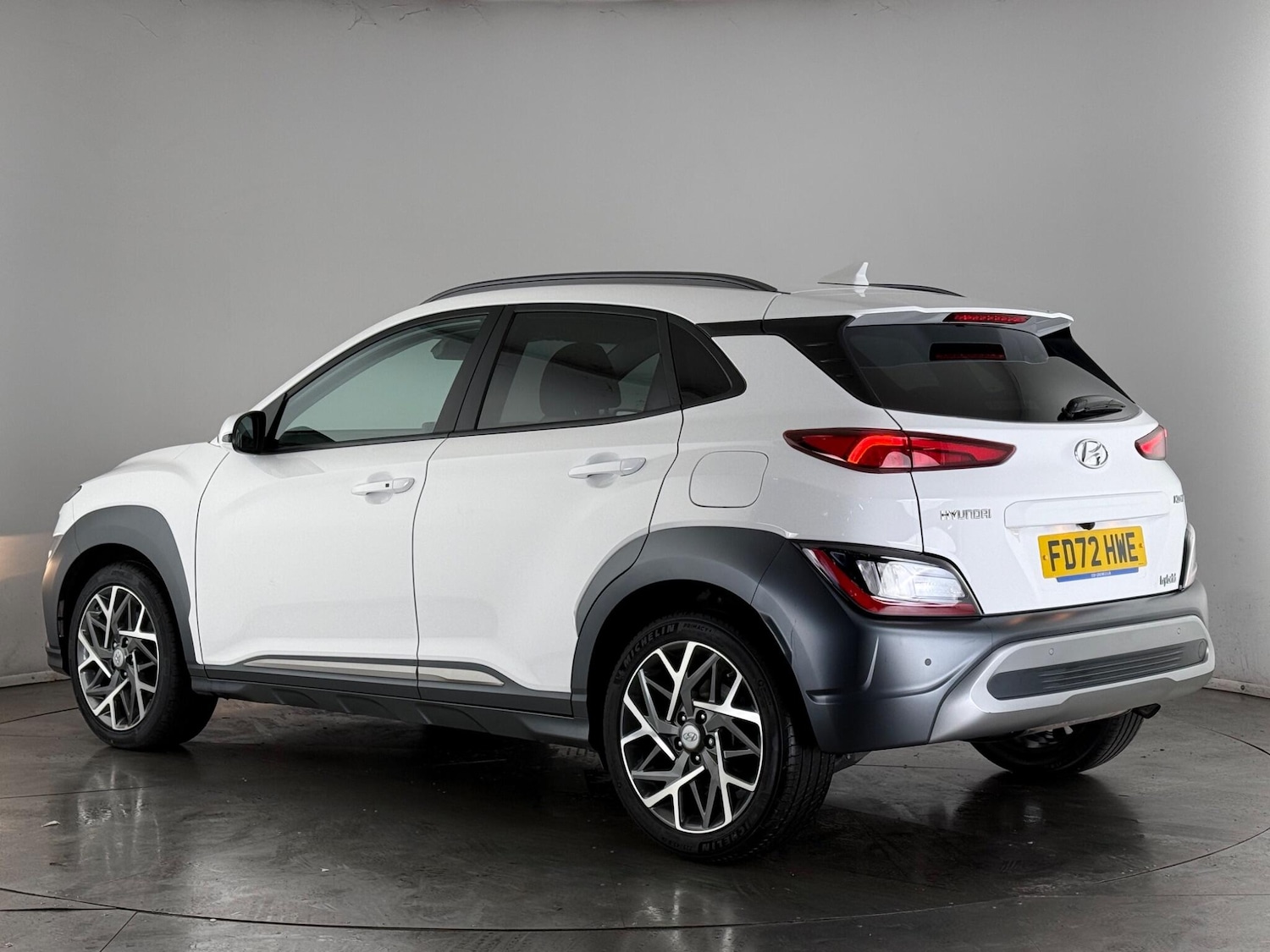Used Hyundai KONA 2022 for sale - 77626405: Photo 3