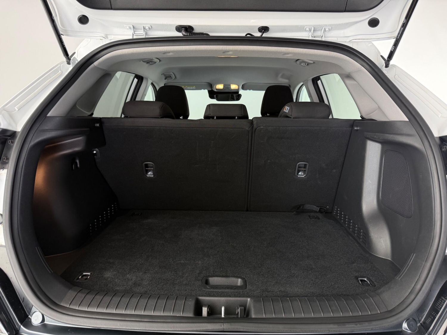 Used Hyundai KONA 2022 for sale - 77626405: Photo 9