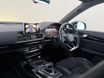 Used Audi Q5 2019 for sale - 79374749: Photo