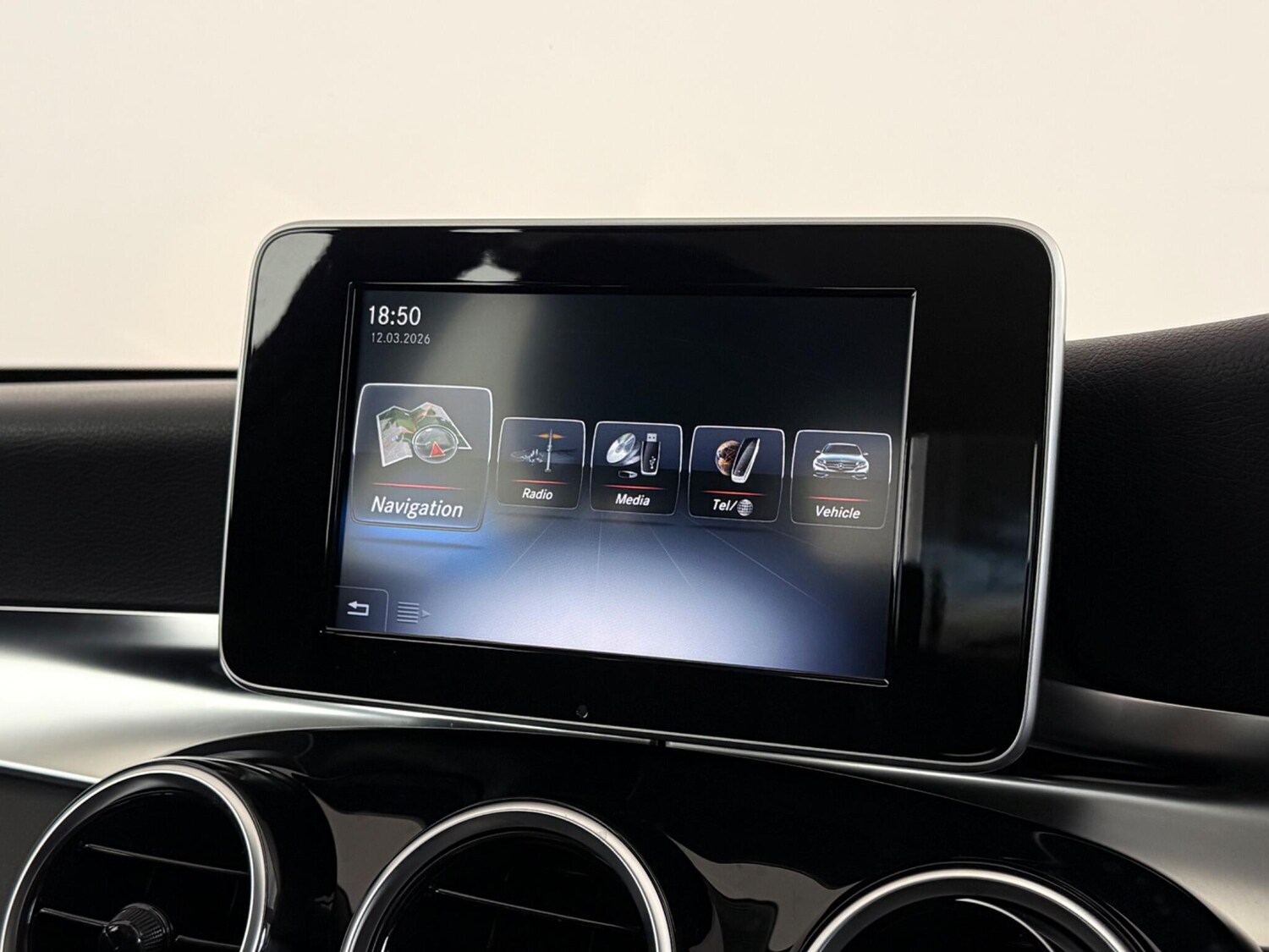 Used Mercedes-Benz C Class 2015 for sale - 77945252: Photo 19