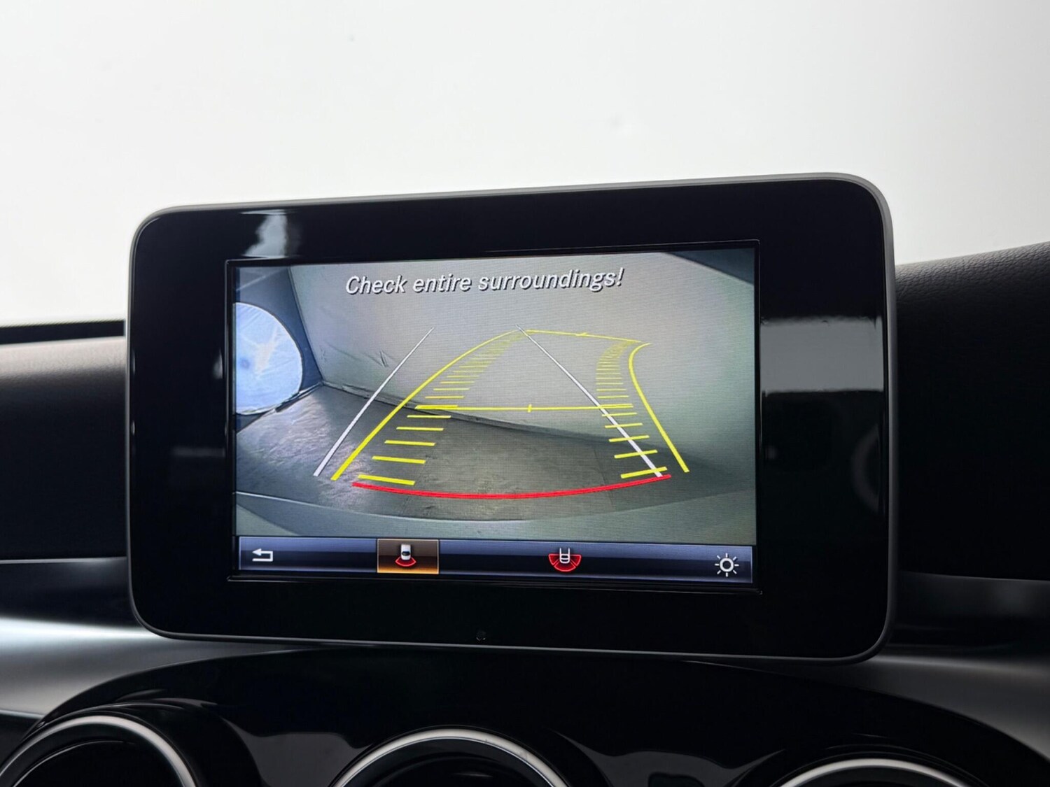 Used Mercedes-Benz C Class 2015 for sale - 77945252: Photo 23