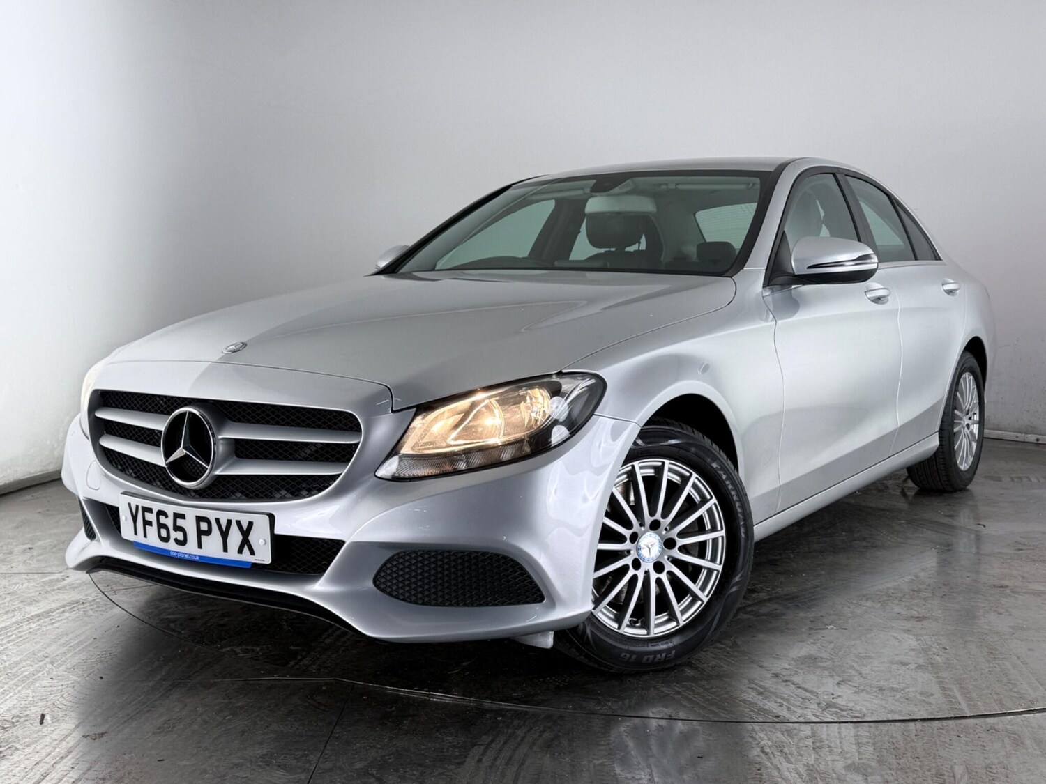 Used Mercedes-Benz C Class 2015 for sale - 77945252: Photo 25