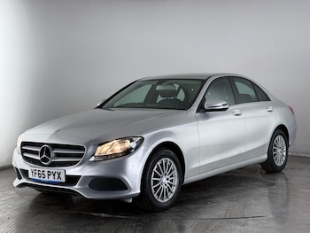 Used Mercedes-Benz C Class 2015 for sale - 77945252: Photo