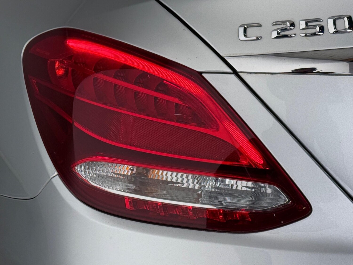 Used Mercedes-Benz C Class 2015 for sale - 77945252: Photo 7