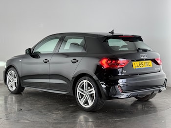 Used Audi A1 2019 for sale - 77260321: Photo