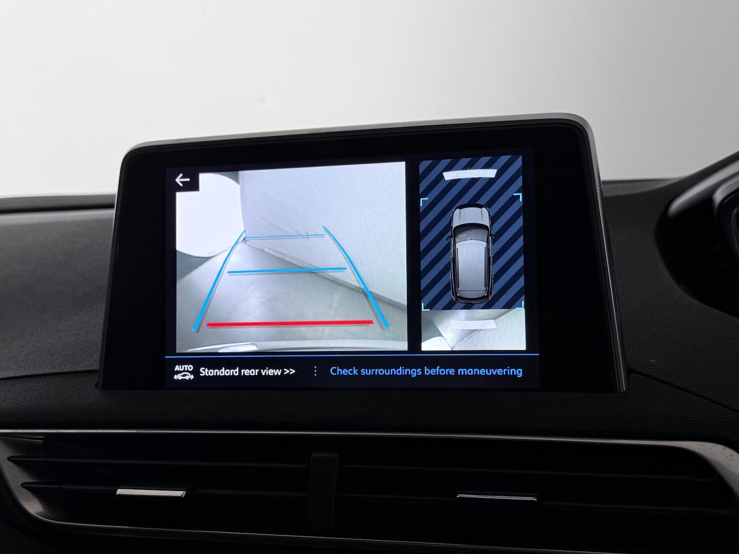 Used Peugeot 3008 2018 for sale - 77222117: Photo 28