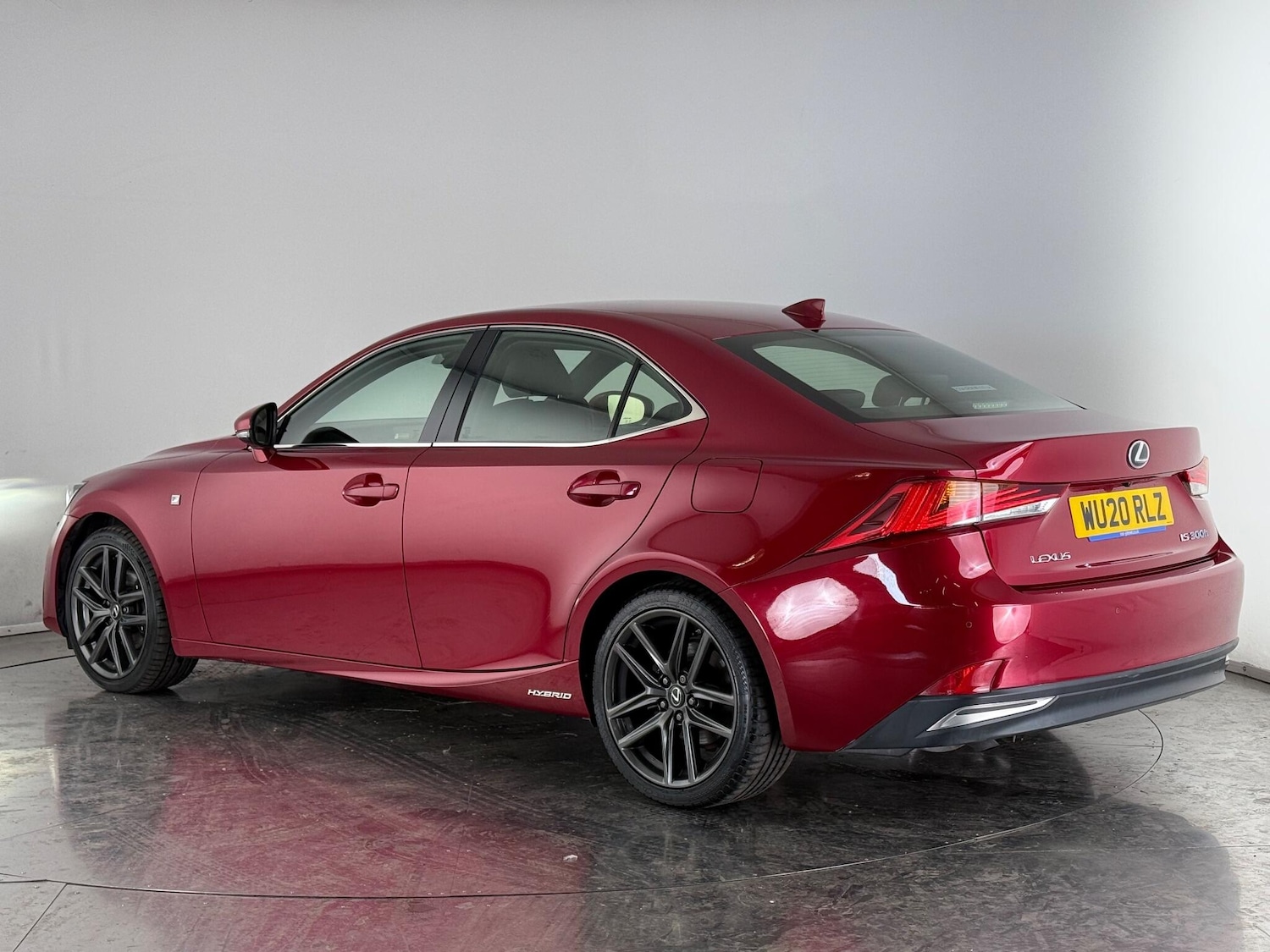 Used Lexus IS 2020 for sale - 76468146: Photo 4