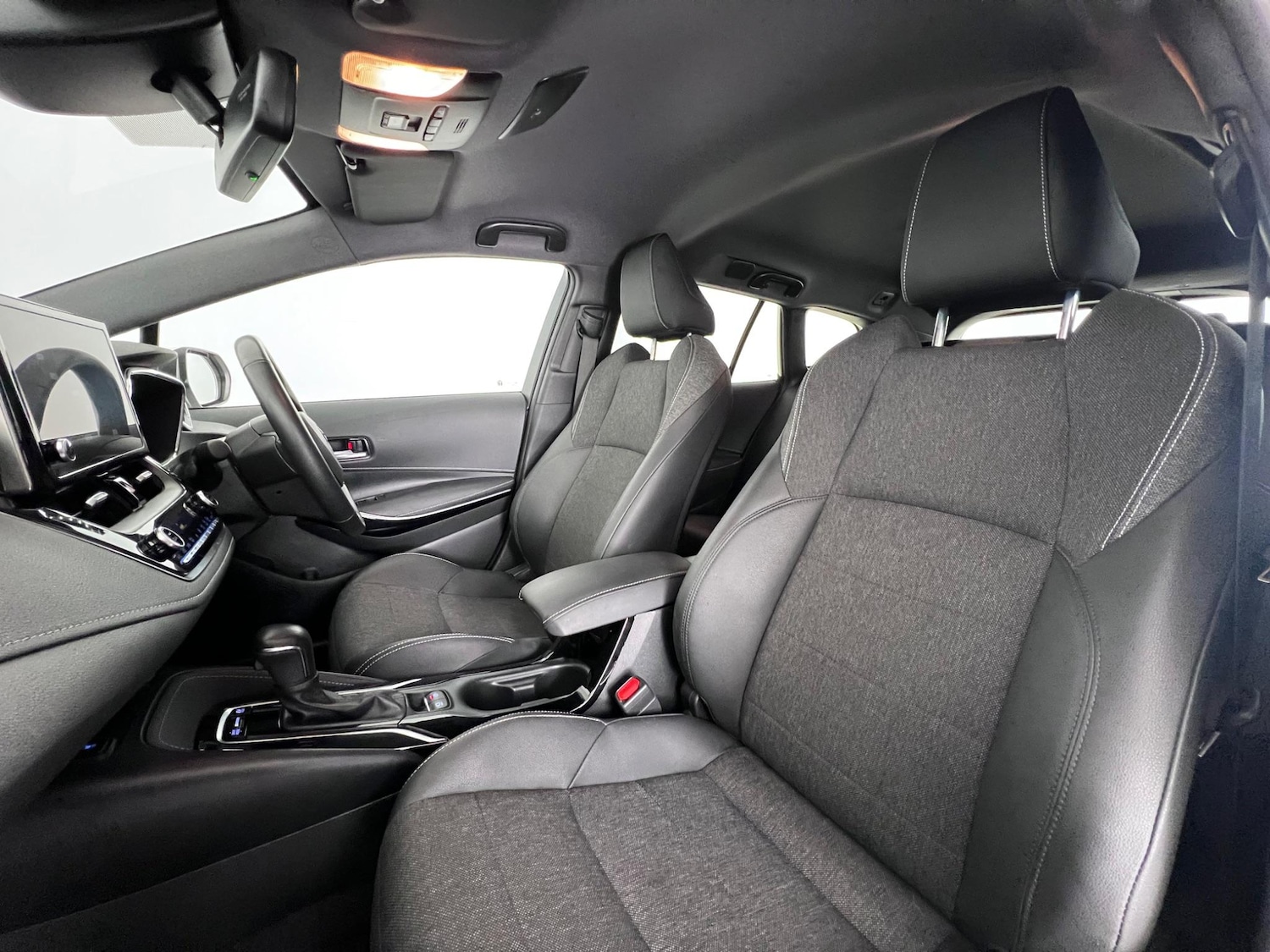 Used Toyota Corolla for sale - 76468716: Photo 15