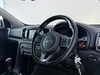 Used Kia Sportage 2017 for sale - 79688606: Photo