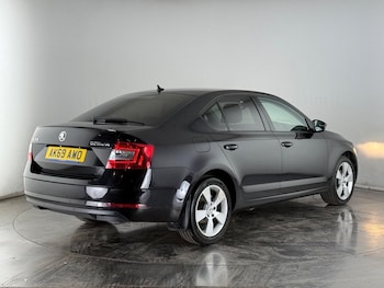 Used Skoda Octavia 2019 for sale - 75270222: Photo