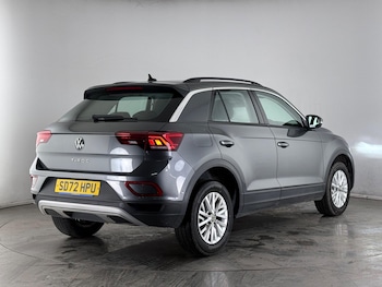 Used Volkswagen T-Roc 2022 for sale - 77371805: Photo