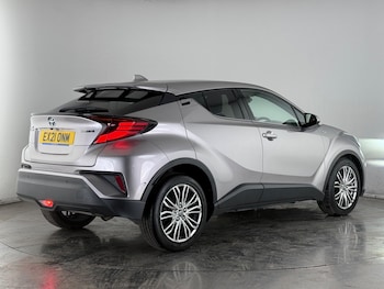 Used Toyota C-HR 2021 for sale - 78492899: Photo