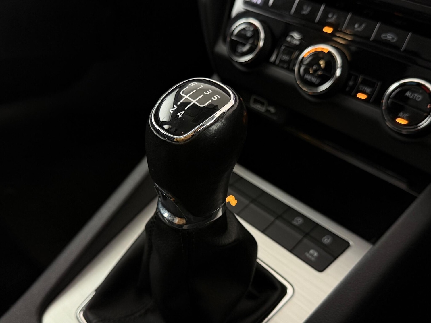 Used Skoda Octavia 2019 for sale - 77243402: Photo 40