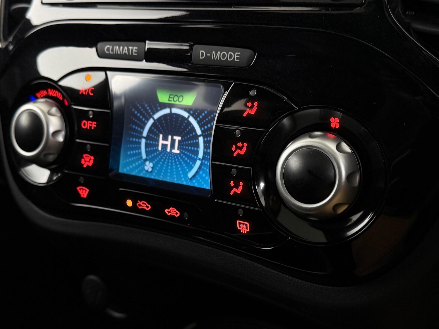 Used Nissan Juke 2017 for sale - 77222053: Photo 26