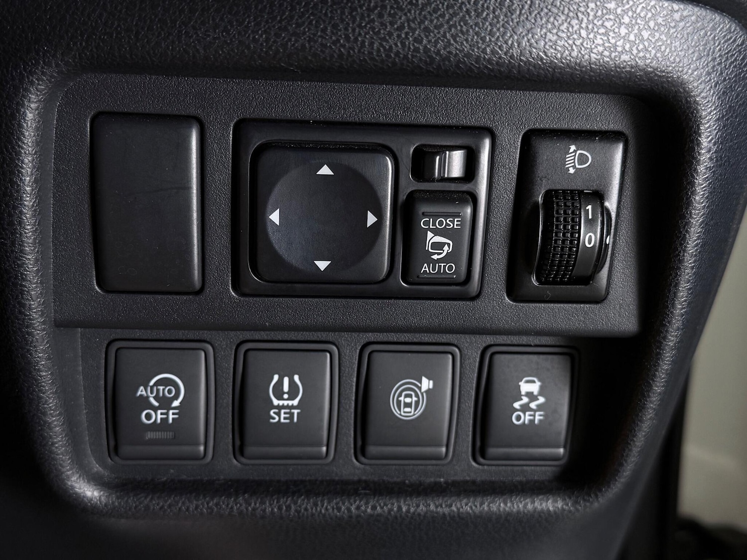 Used Nissan Juke 2017 for sale - 77222053: Photo 27