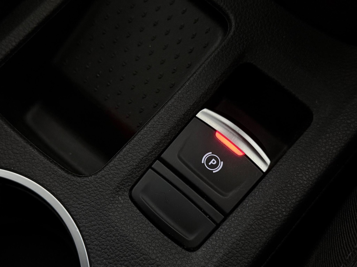 Used Renault Captur 2020 for sale - 76866424: Photo 42