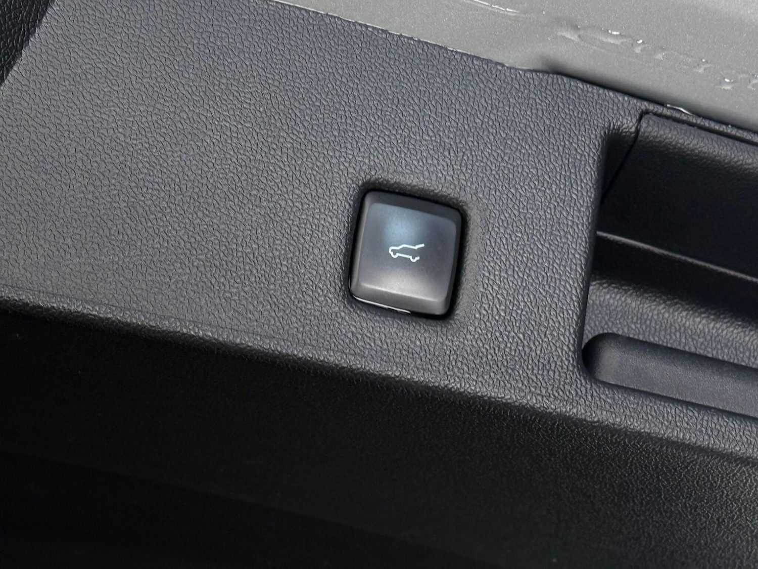 Used Ford Kuga 2022 for sale - 76468417: Photo 12