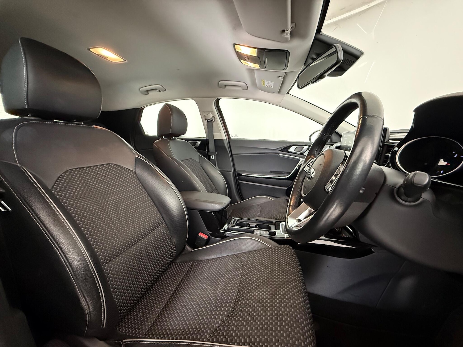 Used Kia XCeed 2019 for sale - 76538543: Photo 17