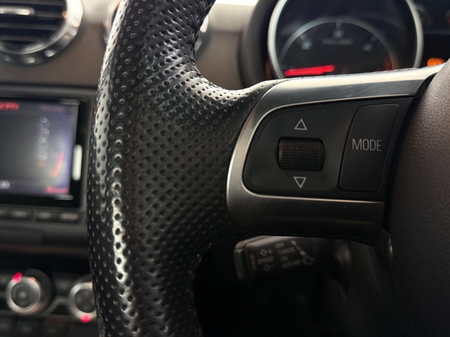 Used Audi TT 2013 for sale - 77259704: Photo 24