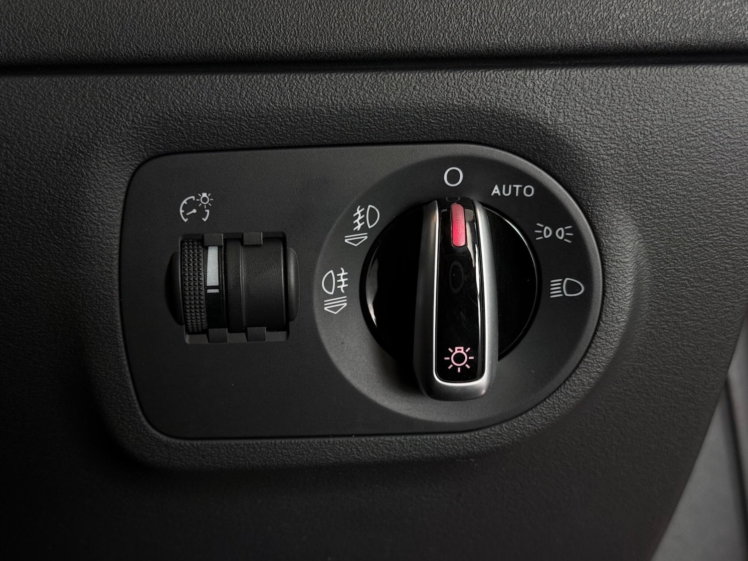 Used Audi TT 2013 for sale - 77259704: Photo 29