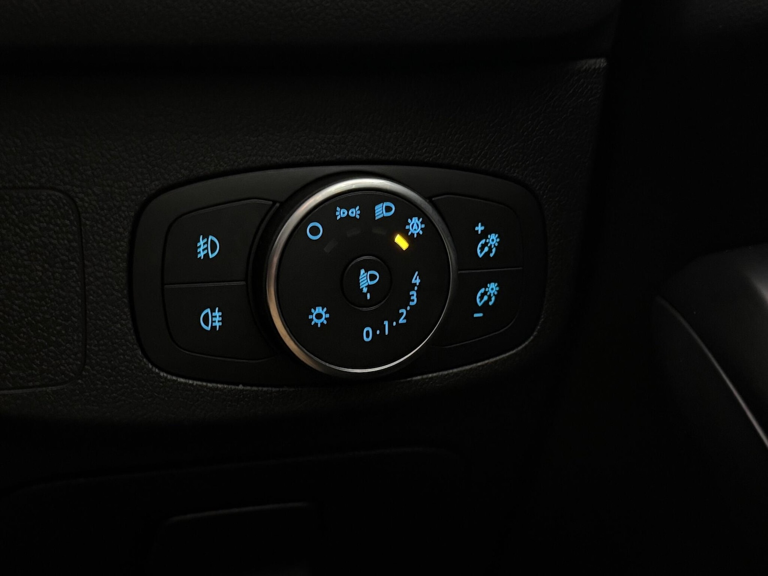 Used Ford Focus 2020 for sale - 77246636: Photo 23