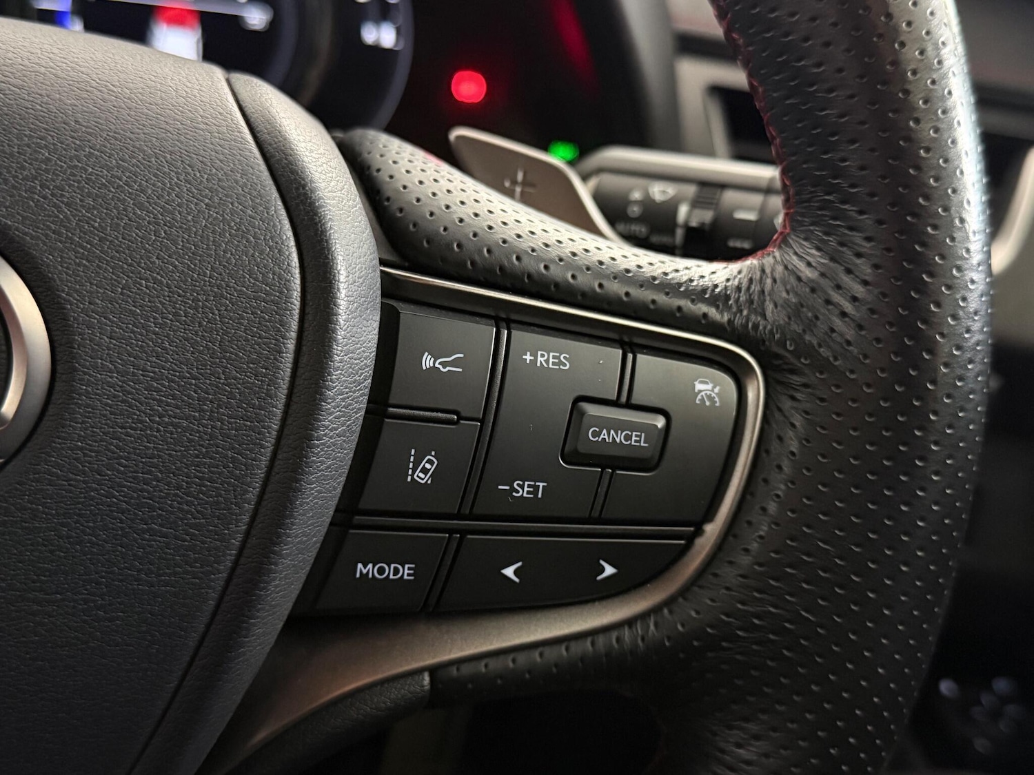 Used Lexus UX 2022 for sale - 77260474: Photo 19