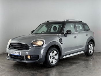Used MINI Countryman 2018 for sale - 75596997: Photo