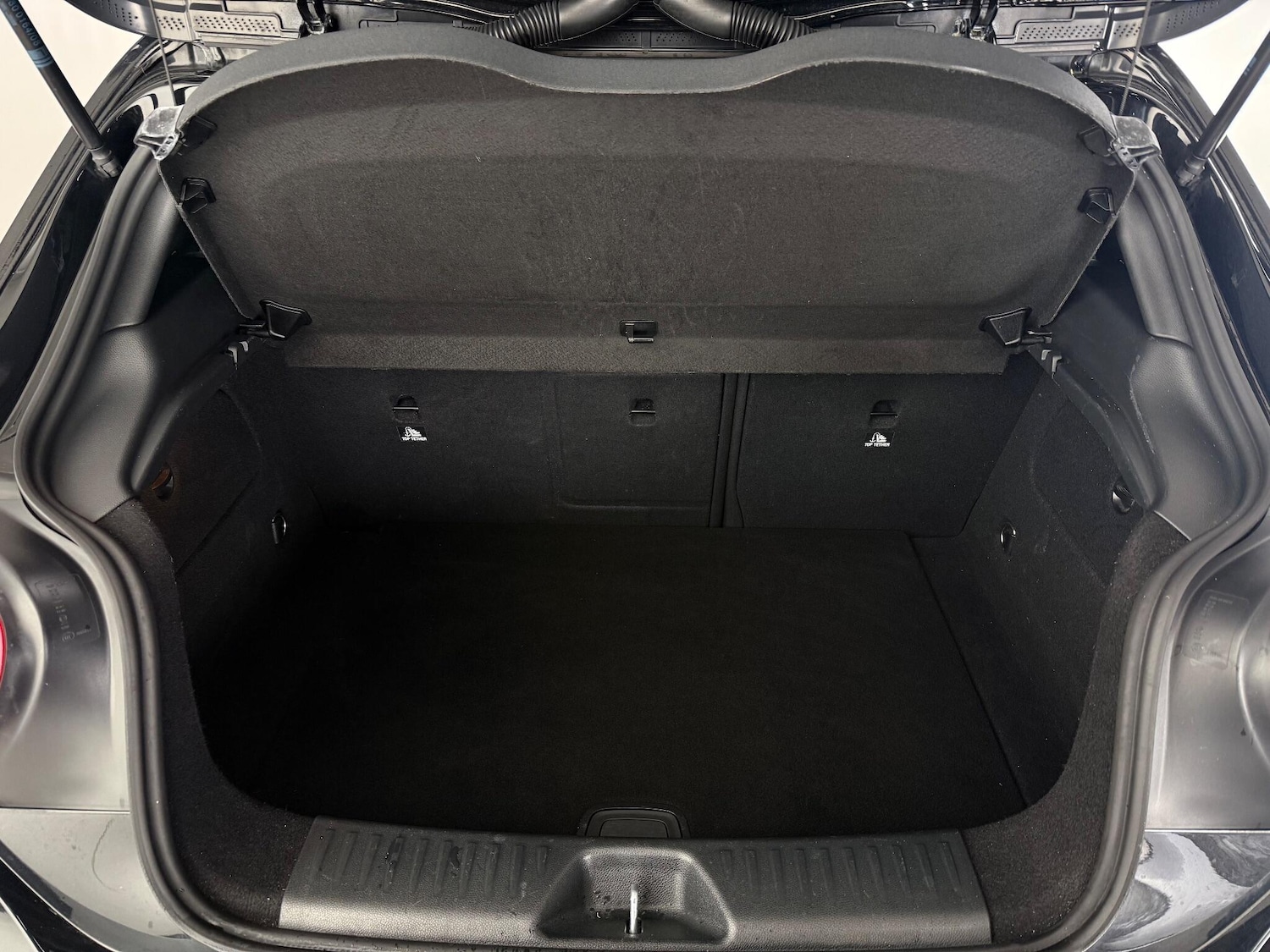 Used Mercedes-Benz A-Class 2018 for sale - 76468805: Photo 13