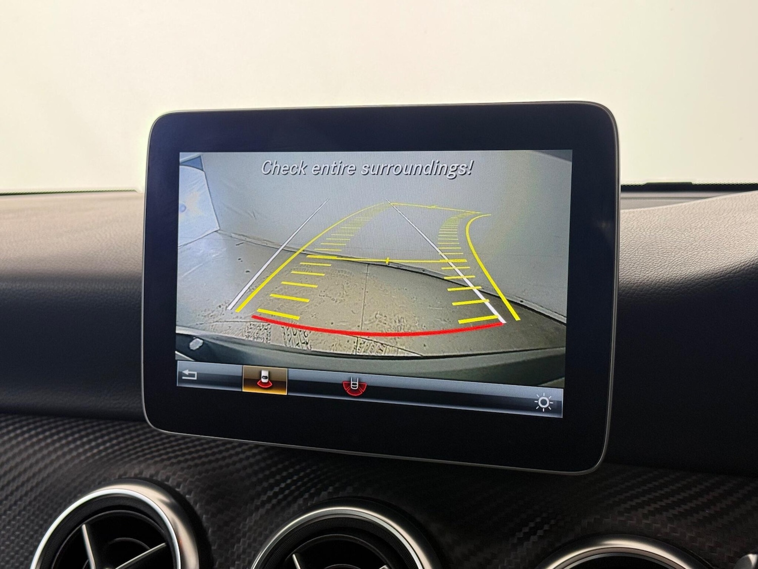 Used Mercedes-Benz A-Class 2018 for sale - 76468805: Photo 32