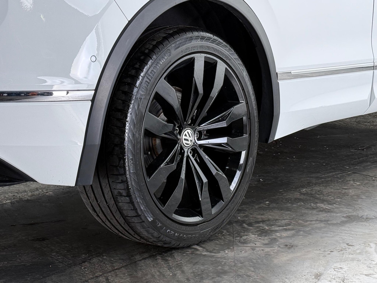 Used Volkswagen Tiguan 2020 for sale - 76468135: Photo 10