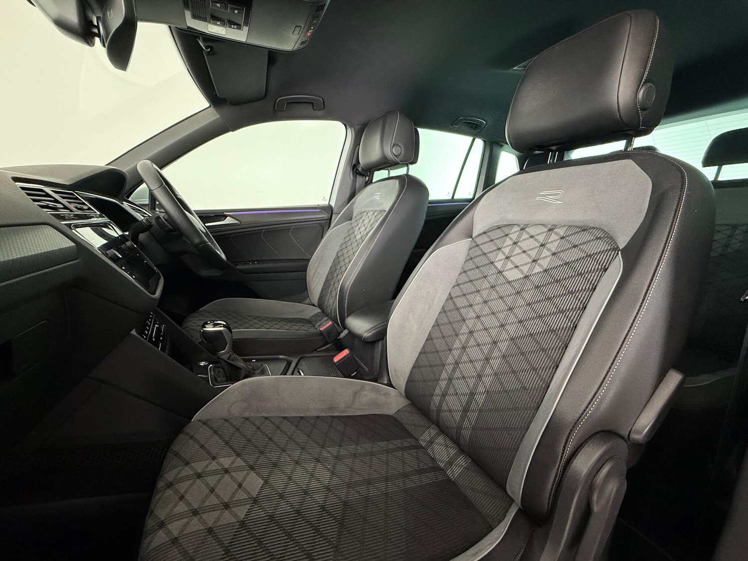 Used Volkswagen Tiguan 2020 for sale - 77222105: Photo 10