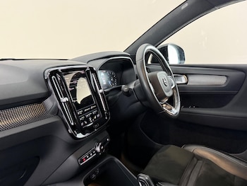 Used Volvo XC40 2020 for sale - 79248893: Photo