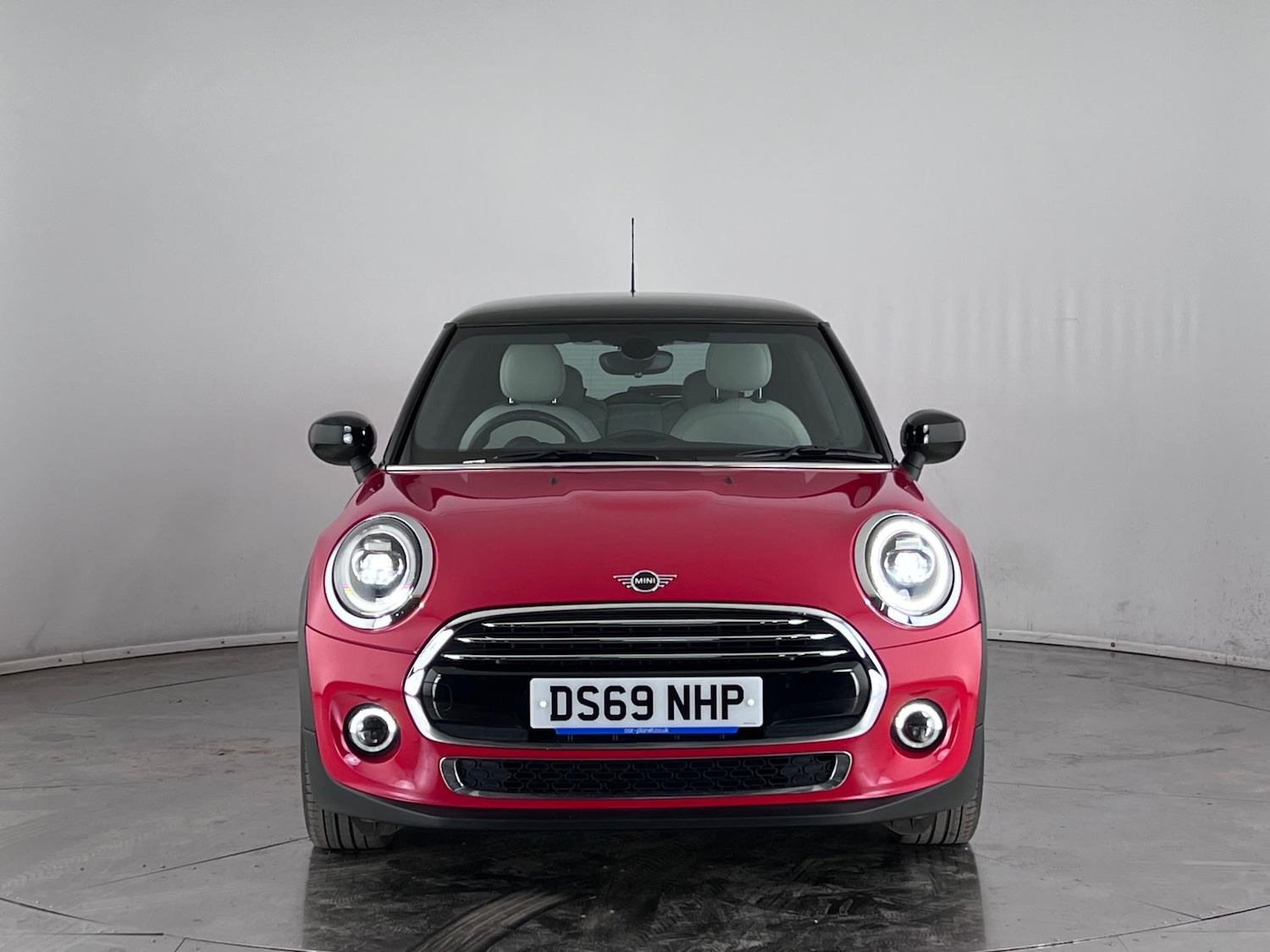 Used MINI Hatch 2019 for sale - 76468577: Photo 3