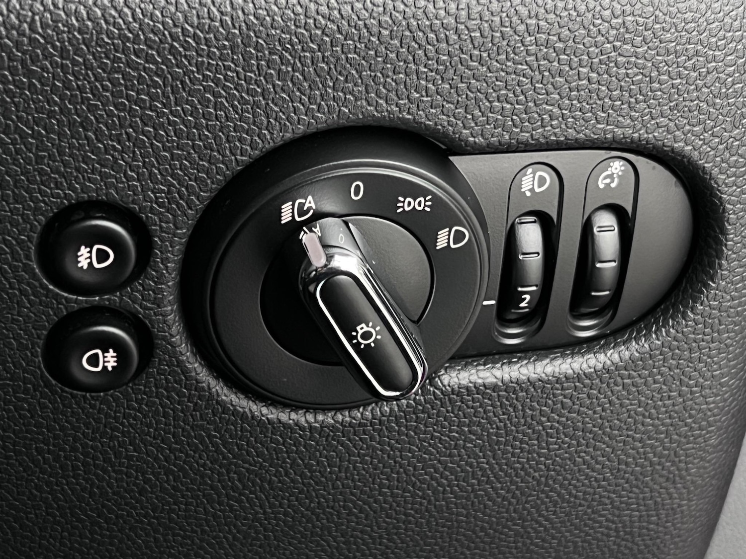 Used MINI Hatch 2019 for sale - 76468577: Photo 38