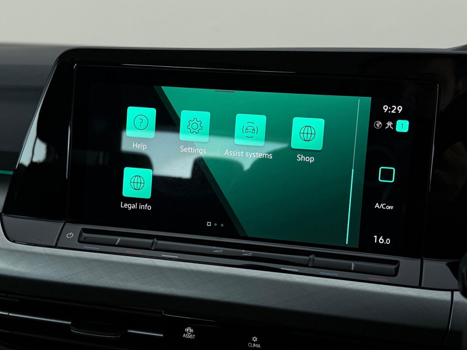 Used Volkswagen Golf 2023 for sale - 78132093: Photo 24