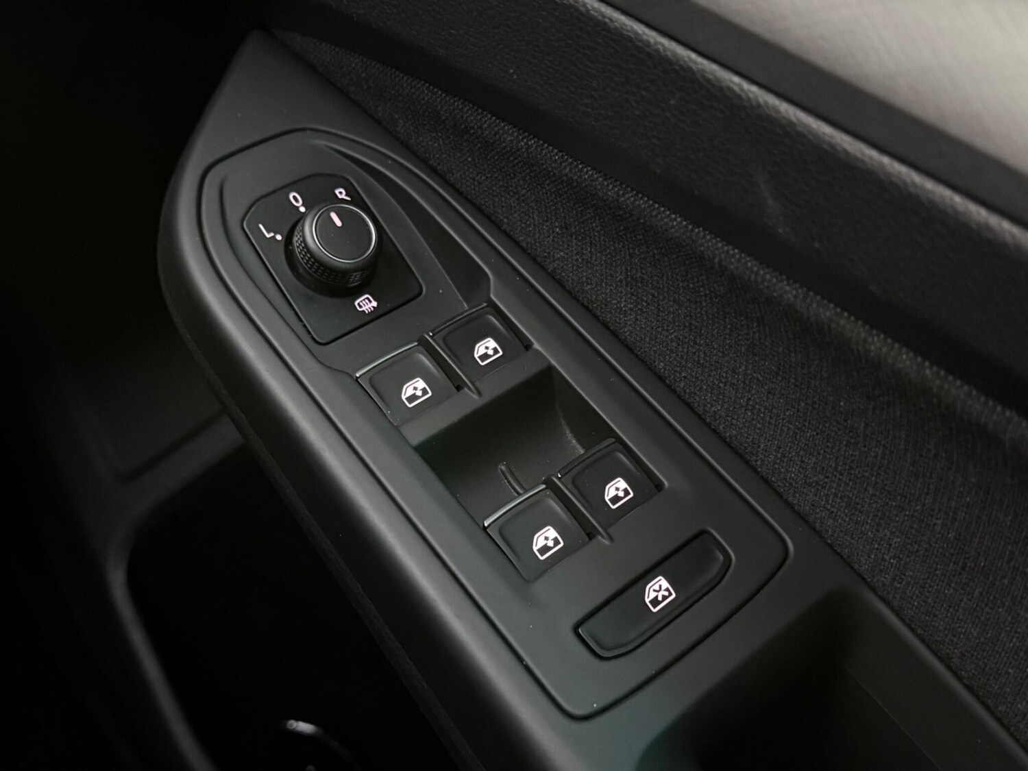 Used Volkswagen Golf 2023 for sale - 78132093: Photo 35