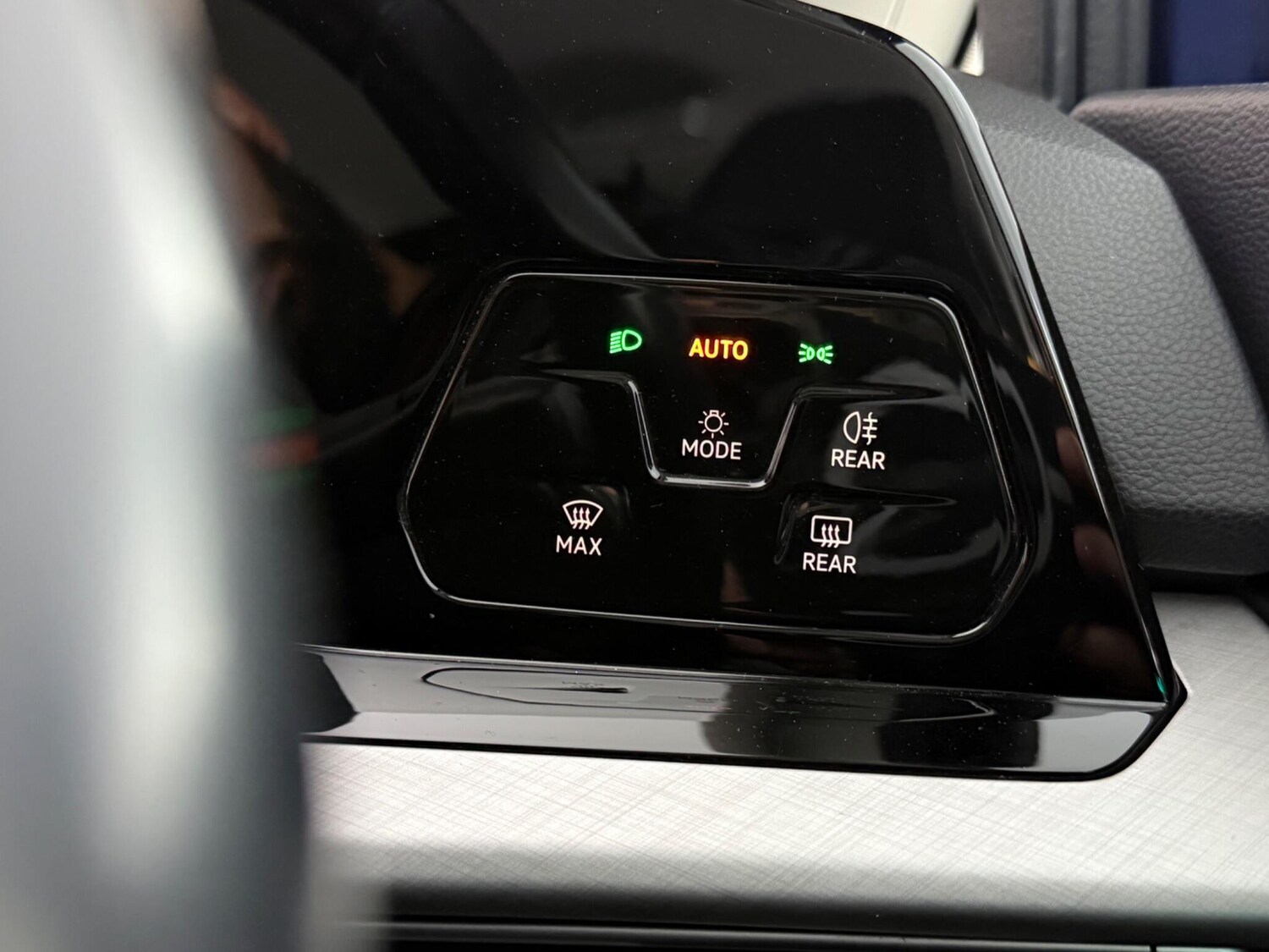 Used Volkswagen Golf 2023 for sale - 78132093: Photo 39