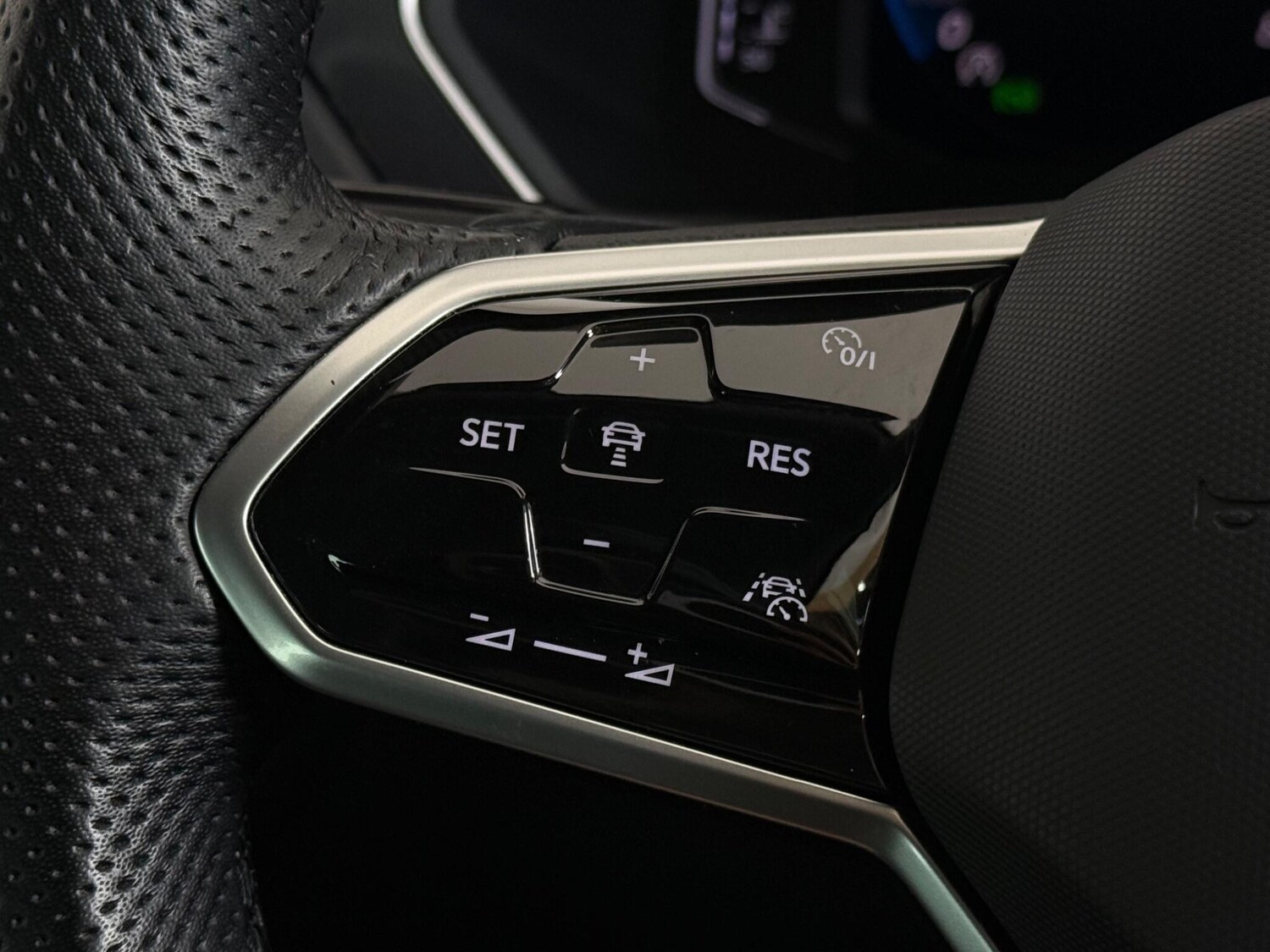 Used Volkswagen Tiguan 2023 for sale - 77647217: Photo 19