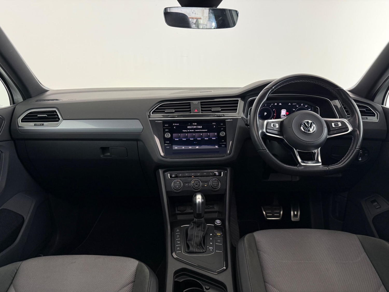 Used Volkswagen Tiguan 2020 for sale - 76850070: Photo 20