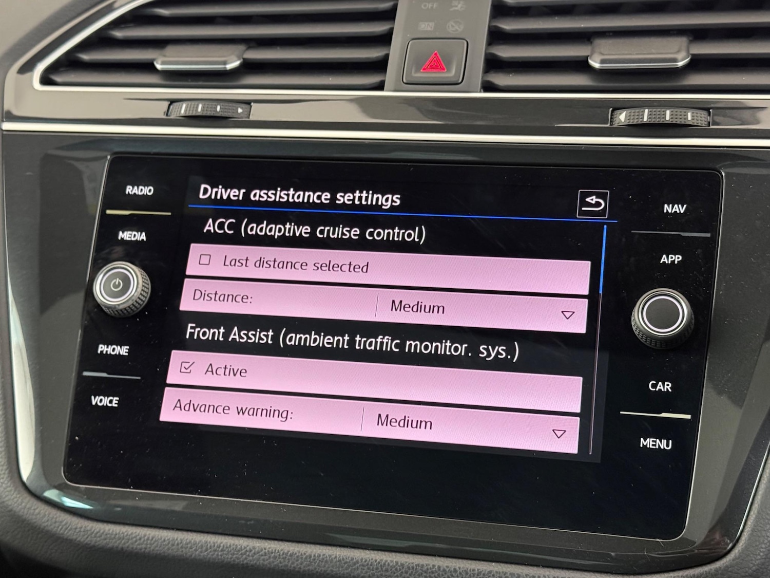 Used Volkswagen Tiguan 2020 for sale - 76850070: Photo 41