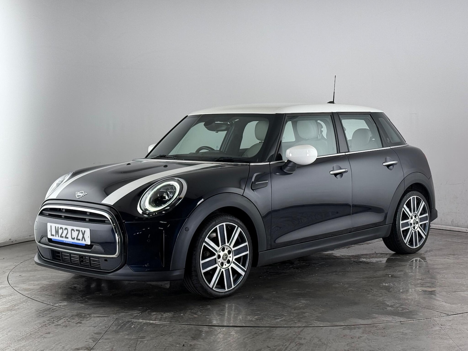 Used MINI Hatch 2022 for sale - 77222533: Photo 2