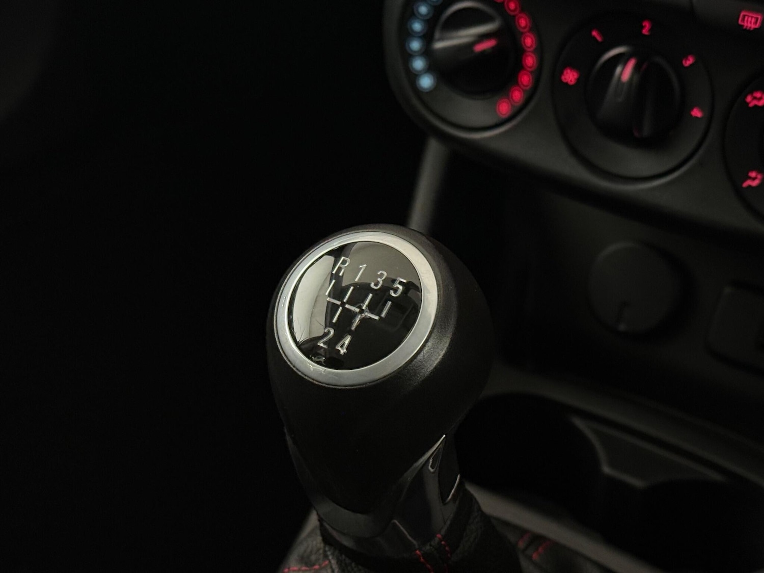 Used Vauxhall Corsa 2019 for sale - 76468259: Photo 32