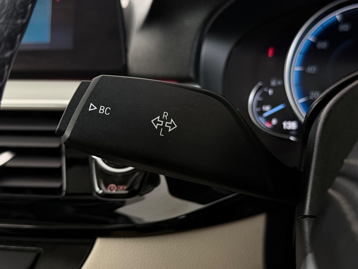 Used BMW 5 Series 2018 for sale - 76468705: Photo 25