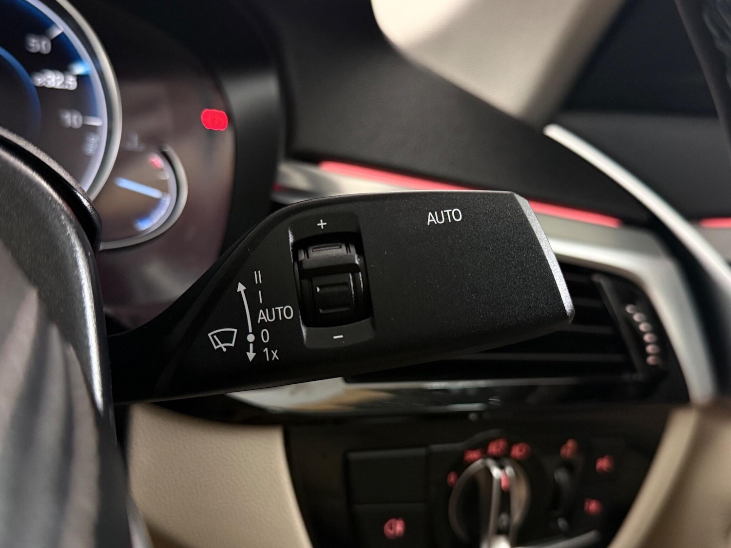 Used BMW 5 Series 2018 for sale - 76468705: Photo 26