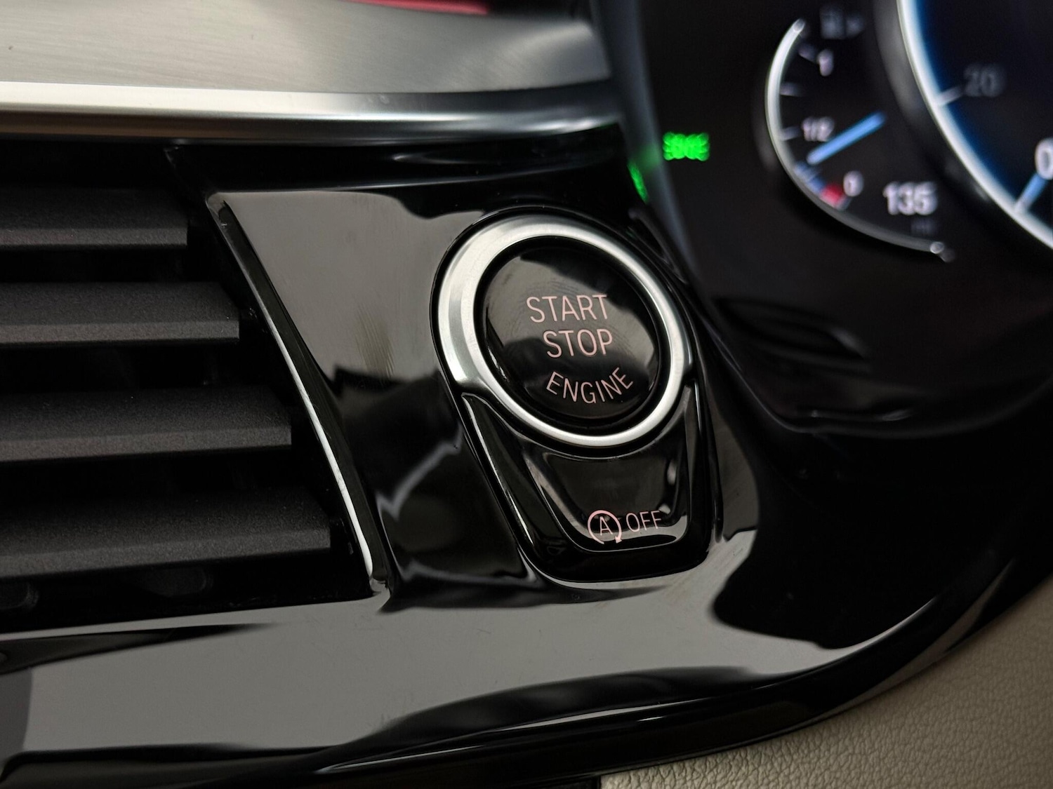 Used BMW 5 Series 2018 for sale - 76468705: Photo 39