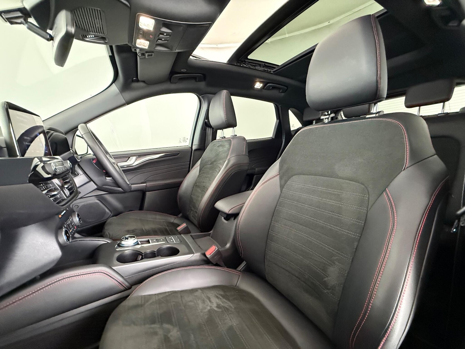 Used Ford Kuga 2023 for sale - 76468398: Photo 16